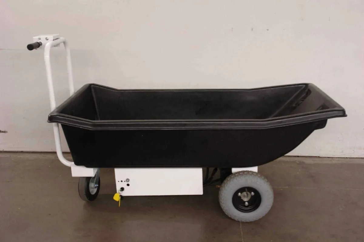 WasteCaddy Dump Hopper with a molded tub body, side view